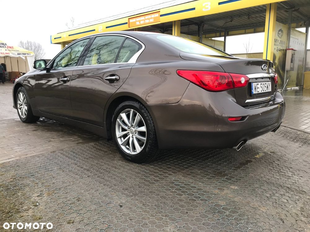 Infiniti Q50 2.2d Premium Sound Studio by Bose - 6