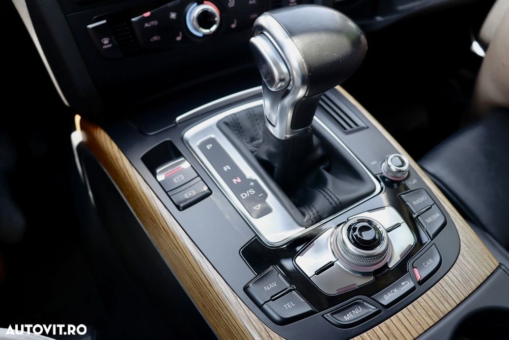 Audi A4 Limuzina 2.0 TDI quattro S tronic Sport - 23