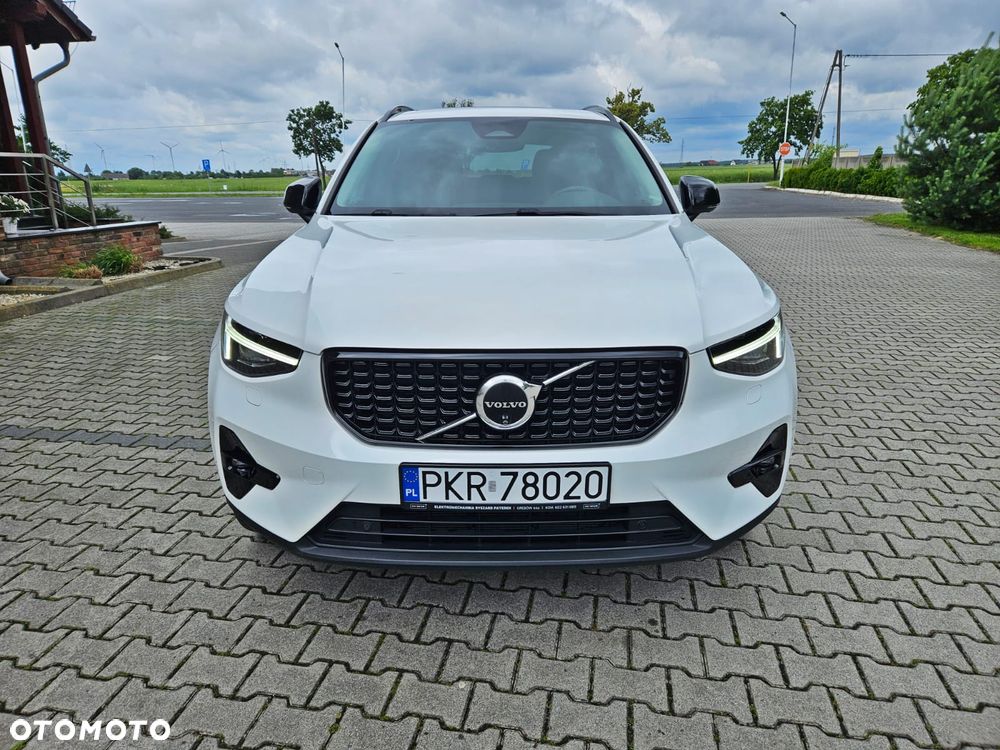 Volvo XC 40 B5 B AWD Ultimate Dark - 3