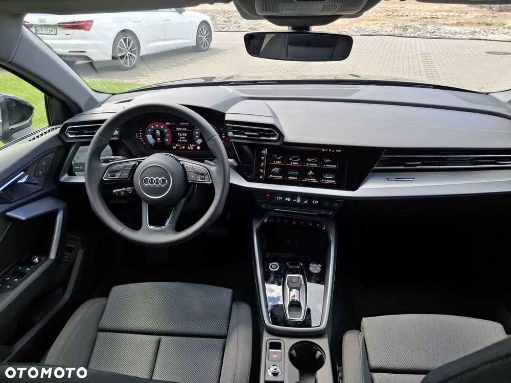 Audi A3 Sportback - 13