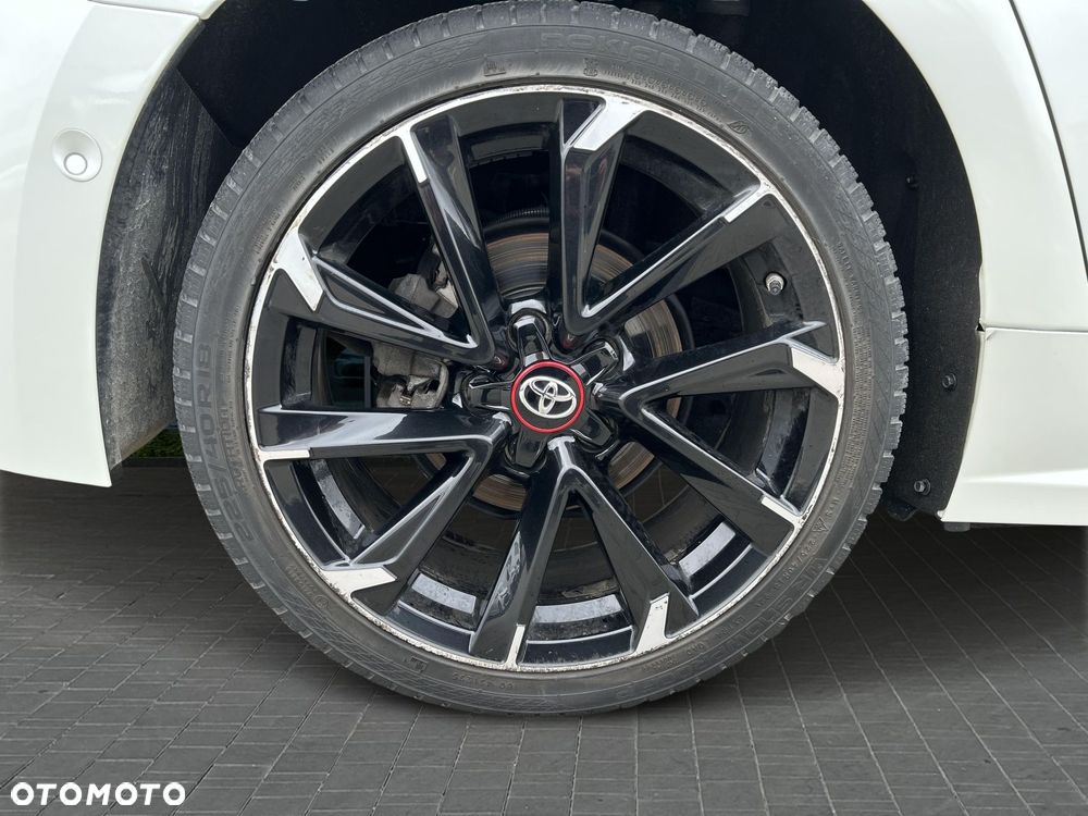 Toyota Corolla 2.0 Hybrid GR Sport - 22