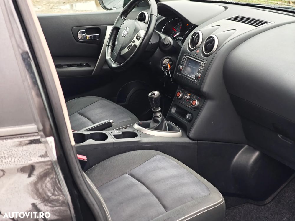 Nissan Qashqai 1.5 DCI DPF visia ECO - 11
