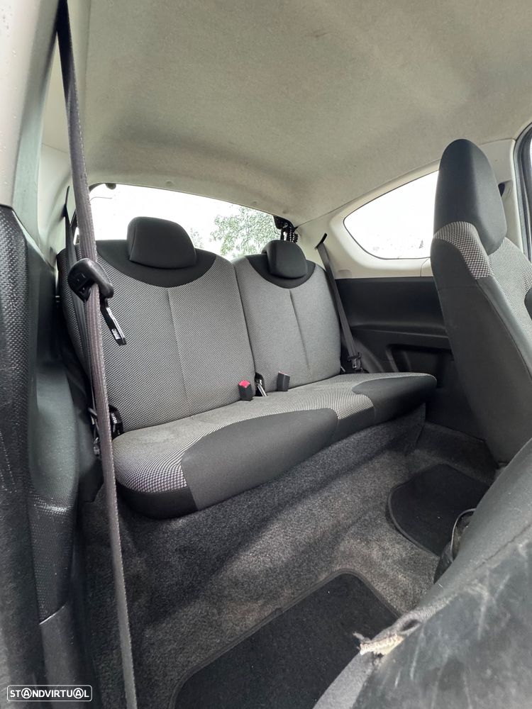 Toyota Aygo 1.0 + AC+VSC - 9