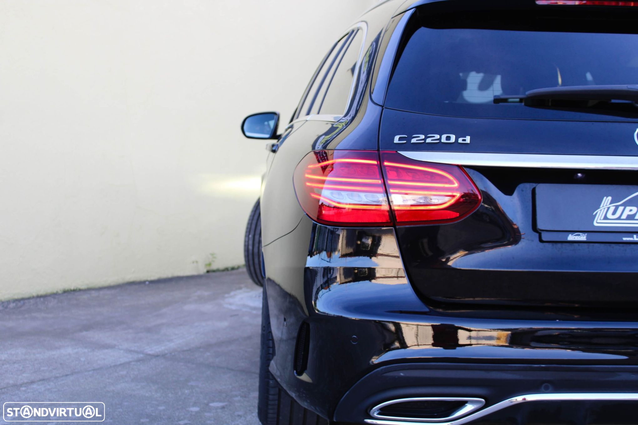 Mercedes-Benz C 220 d AMG Line - 19