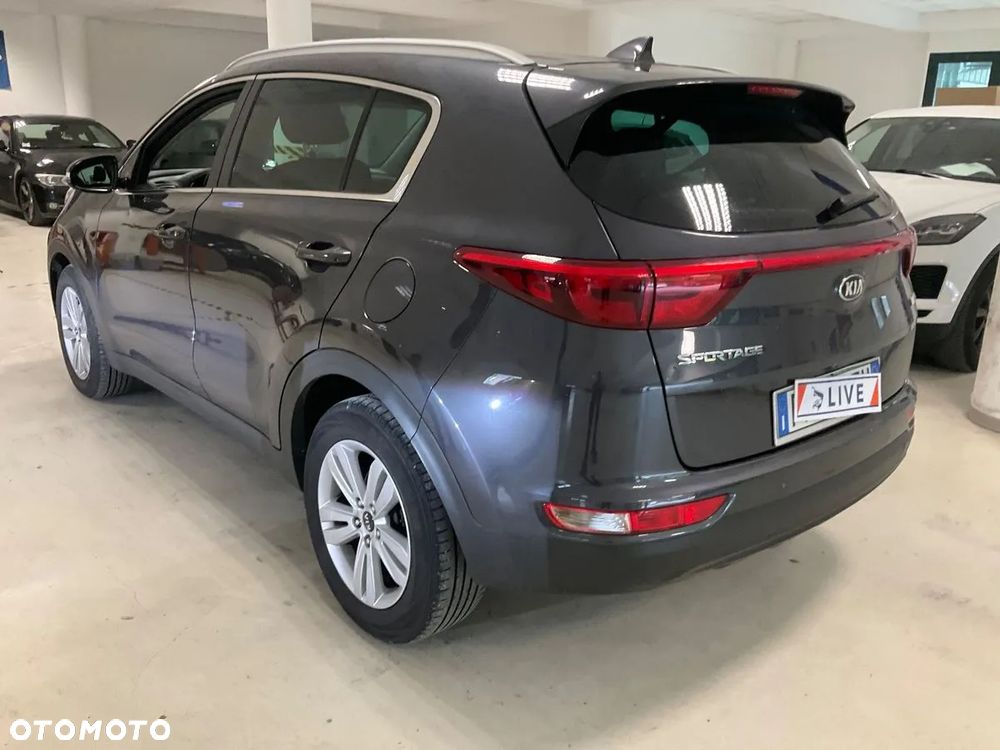Kia Sportage 1.7 CRDI Business Line 2WD DCT - 4