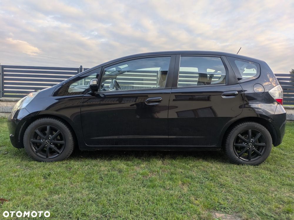 Honda Jazz 2009 photo 2