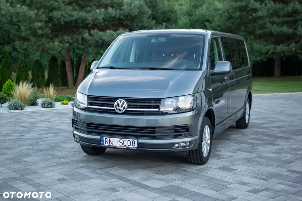 Volkswagen Caravelle - 2