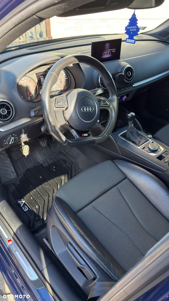 Audi A3 Sportback 2.0 TDI Ambiente - 6