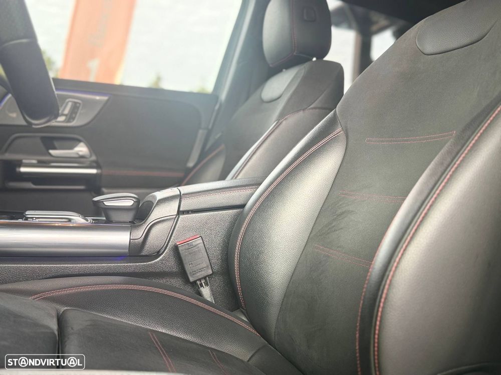 Mercedes-Benz GLA 220 d 4Matic AMG Line - 33