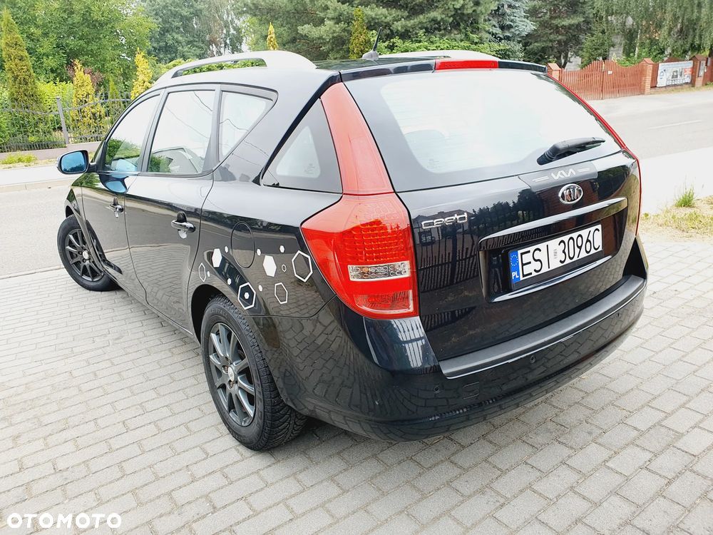 Kia Ceed 1.6 CVVT Spirit - 16