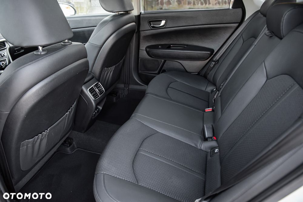 Kia Optima Sportagon 1.6 T-GDI DCT OPF GT Line - 30