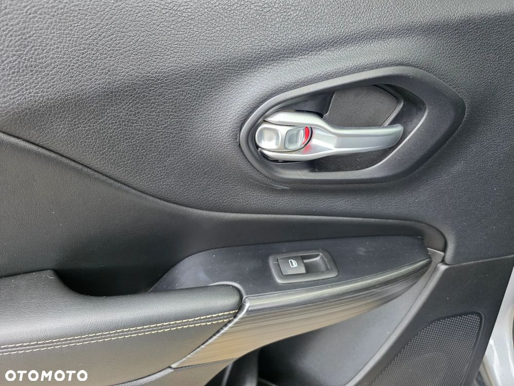 Jeep Cherokee 3.2 V6 Pentastar Active Drive I Automatik Limited - 26