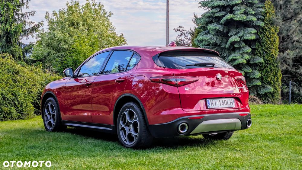Alfa Romeo Stelvio - 3