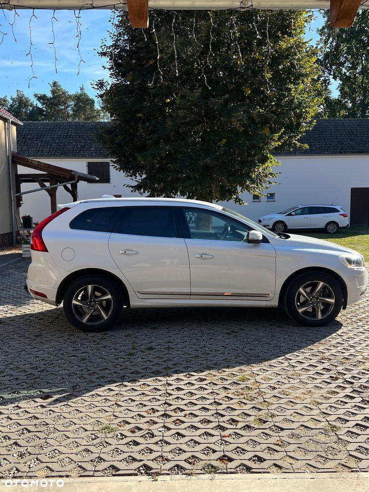 Volvo XC 60 D4 Drive-E Summum - 4