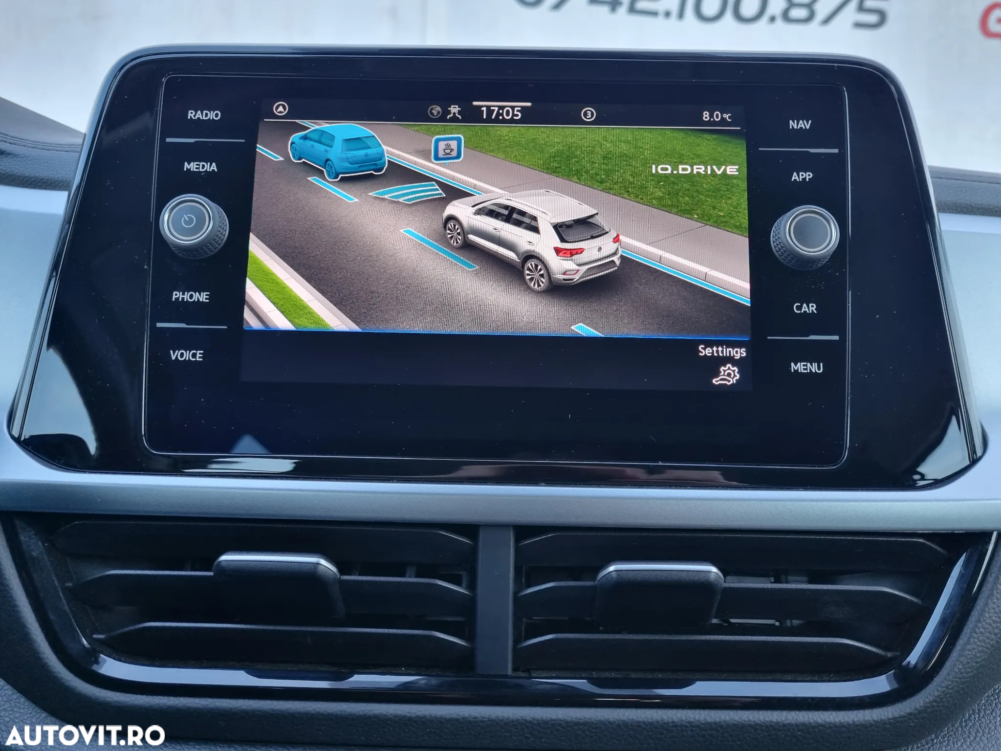 Volkswagen T-ROC 1.0 TSI Life - 27
