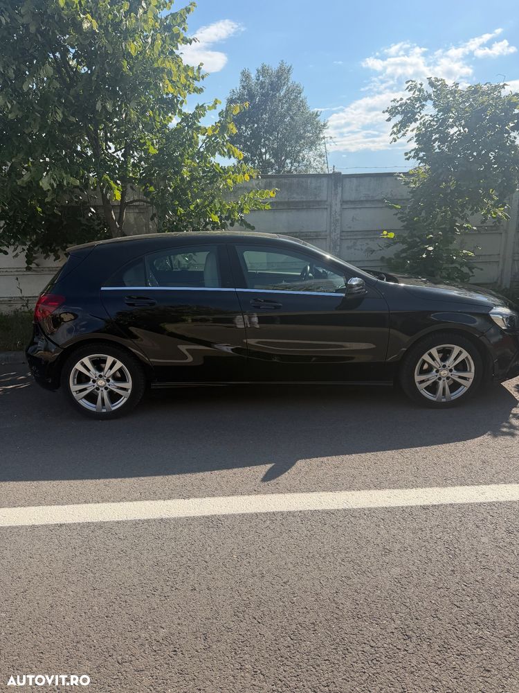 Mercedes-Benz A 200 d 4Matic Aut. - 3