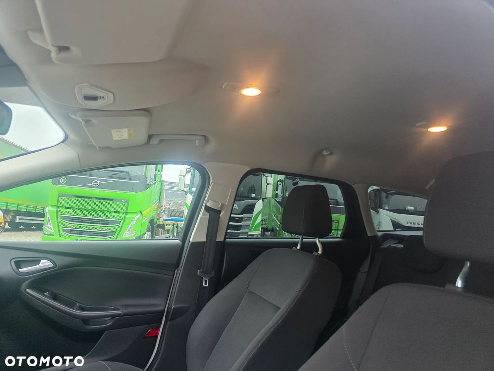 Ford Focus 1.5 TDCi Trend ASS PowerShift - 10