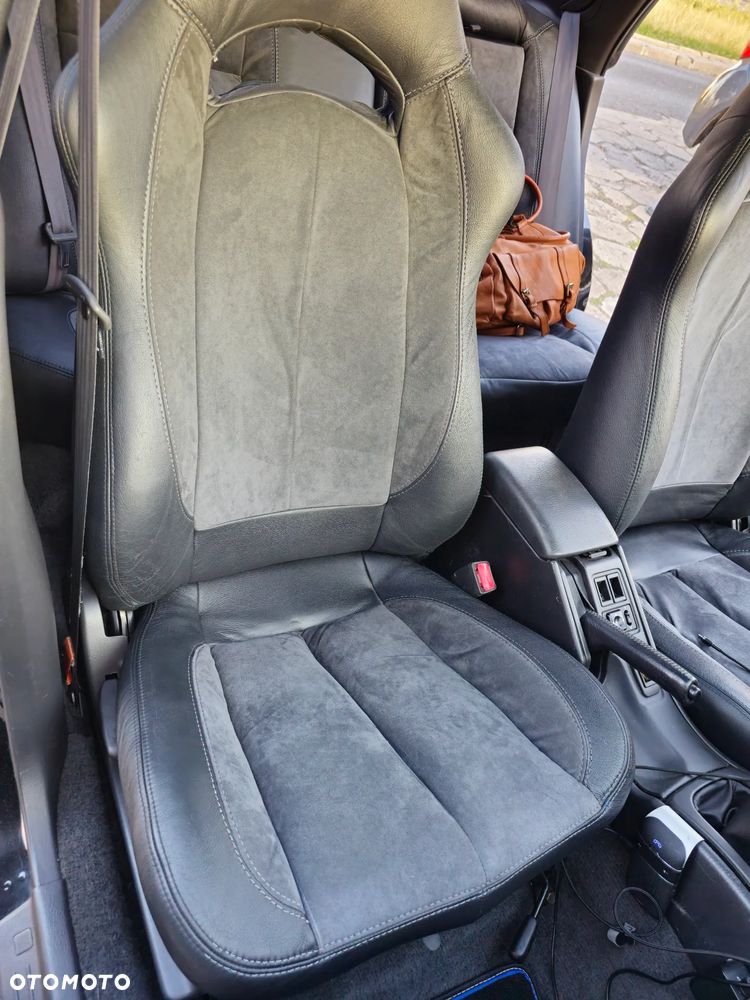 Subaru Impreza 2.0GT 16v Turbo 4x4 - 12