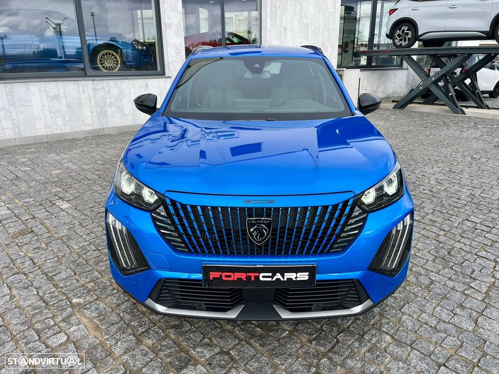 Peugeot 2008 1.2 PureTech Allure - 4