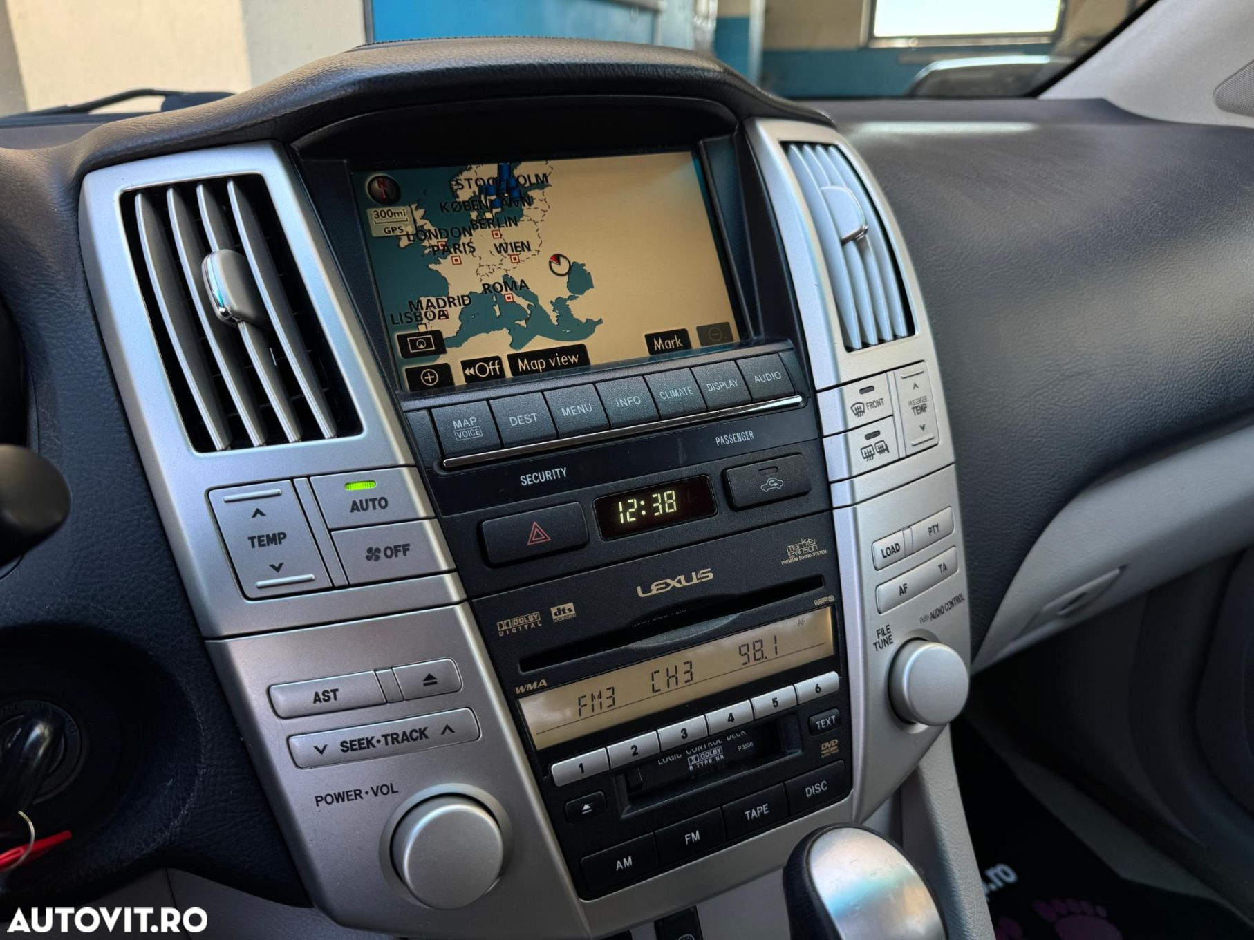 Lexus Seria RX - 9