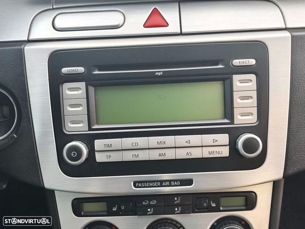 VW Passat - 16