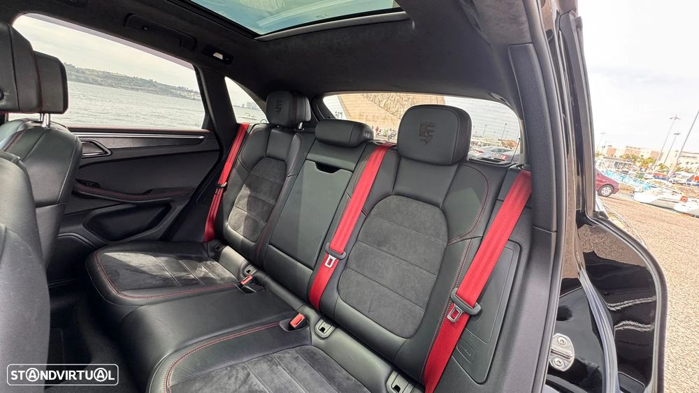 Porsche Macan Turbo PDK - 15