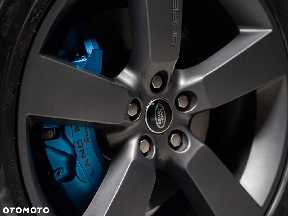 Land Rover Defender 5.0 P525 V8 - 2