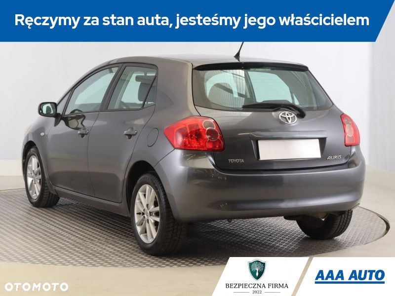 Toyota Auris - 6