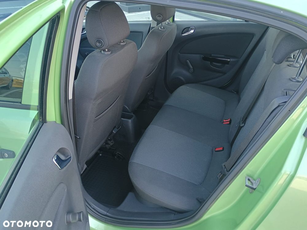 Opel Corsa 1.2 16V Enjoy - 17