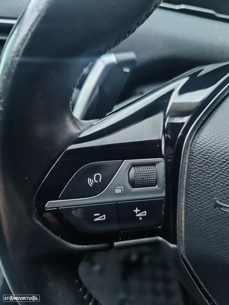 Peugeot 5008 PureTech 130 EAT8 Stop & Start Allure - 22