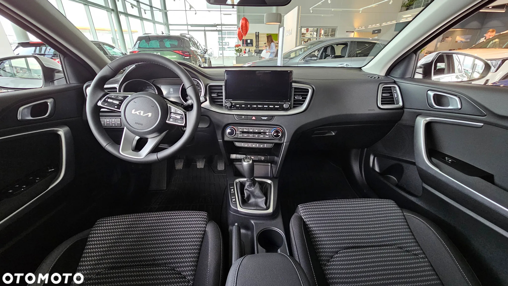 Kia XCeed 1.5 T-GDI M - 2
