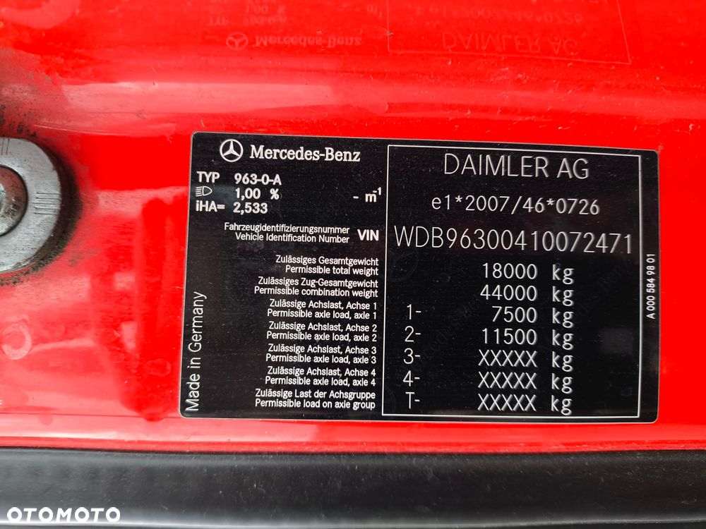 Mercedes-Benz Actros - 18