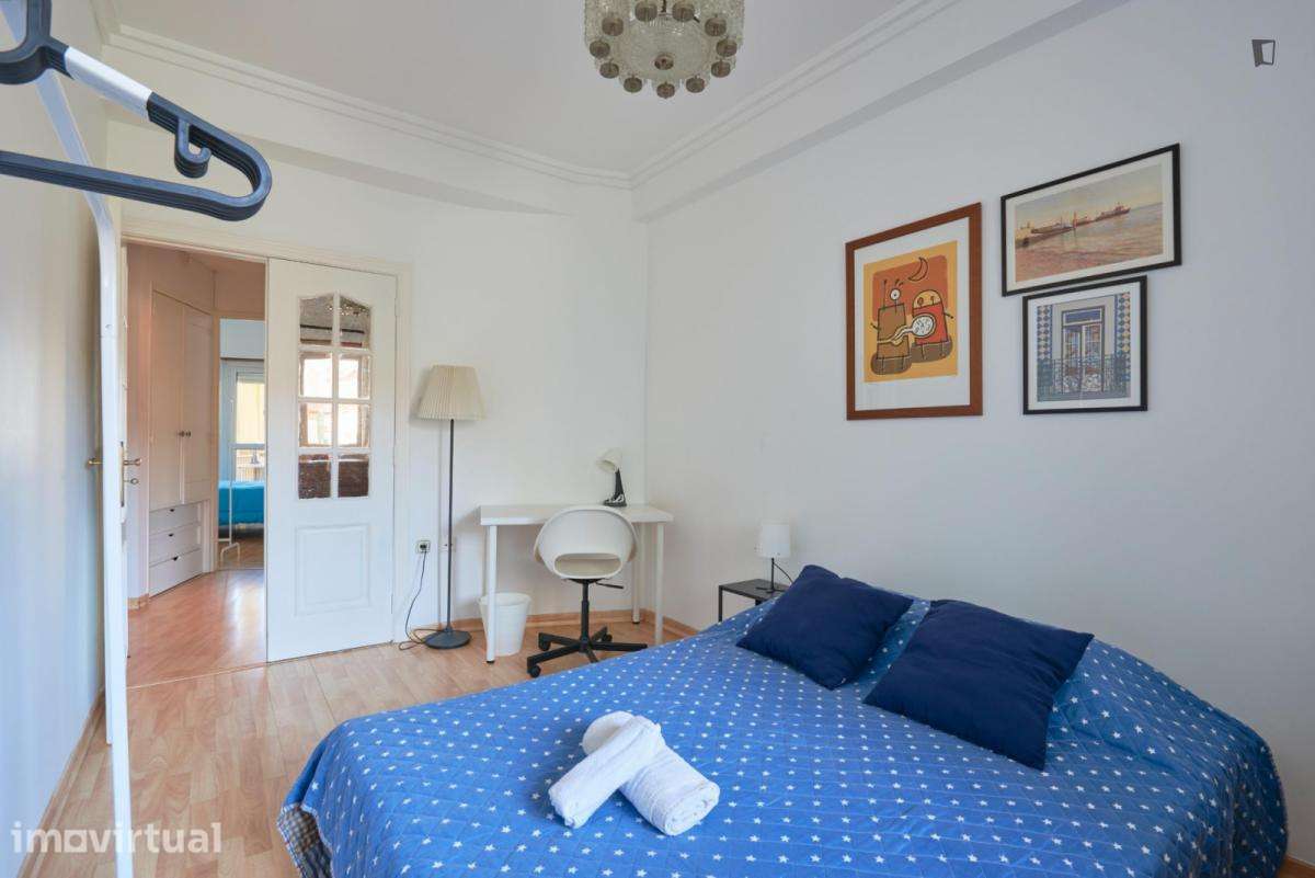 Quarto - localizado em Entrecampos Lisbon - Grande imagem: 4/32