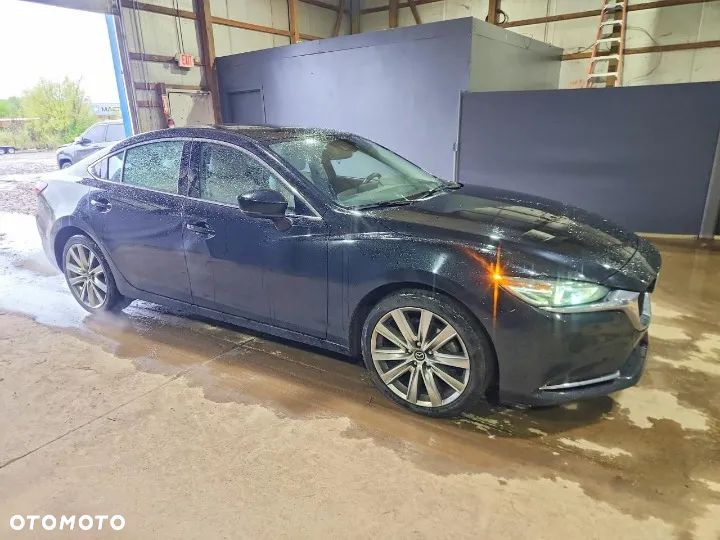 Mazda 6 - 4
