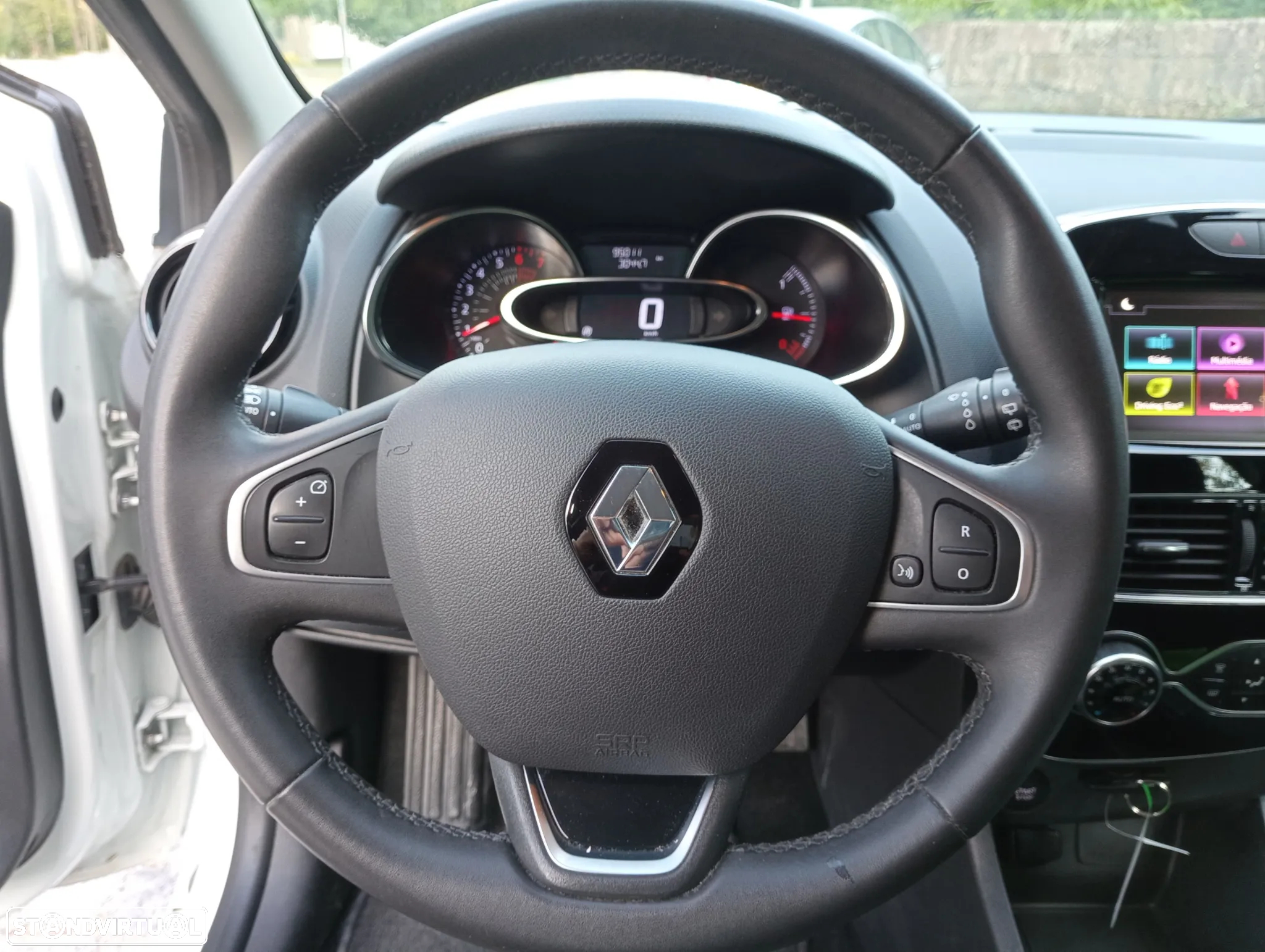 Renault Clio 0.9 TCe Zen - 8