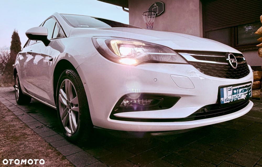 Opel Astra 1.6 CDTI Dynamic - 13