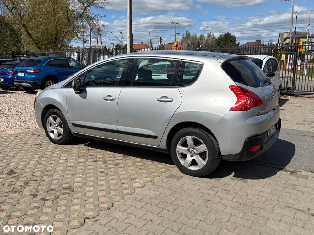 Peugeot 3008 1.6 HDi Trendy - 9