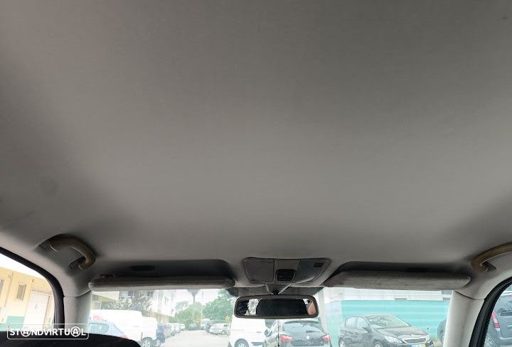 Mercedes-Benz E 220 CDI Avantgarde - 12