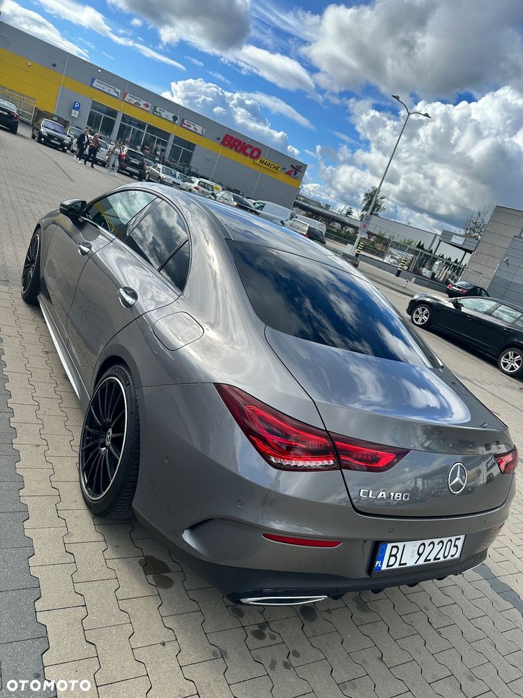 Mercedes-Benz CLA 180 AMG Line 7G-DCT - 12