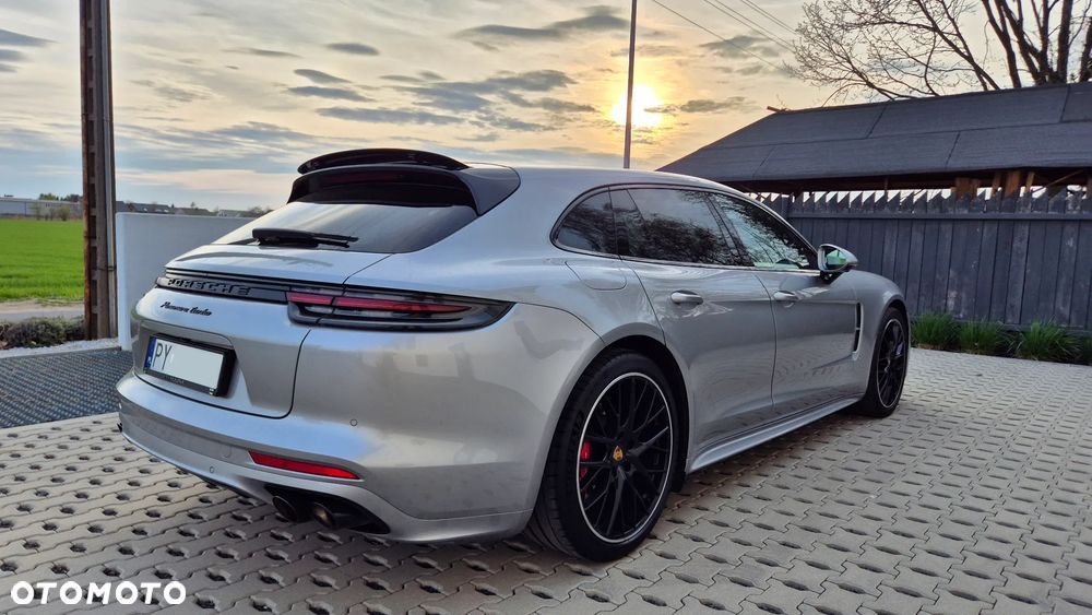 Porsche Panamera Turbo GPF - 2