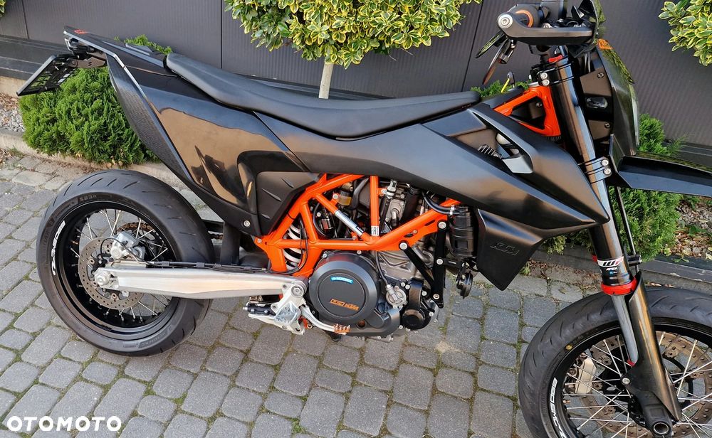 KTM SMC - 16