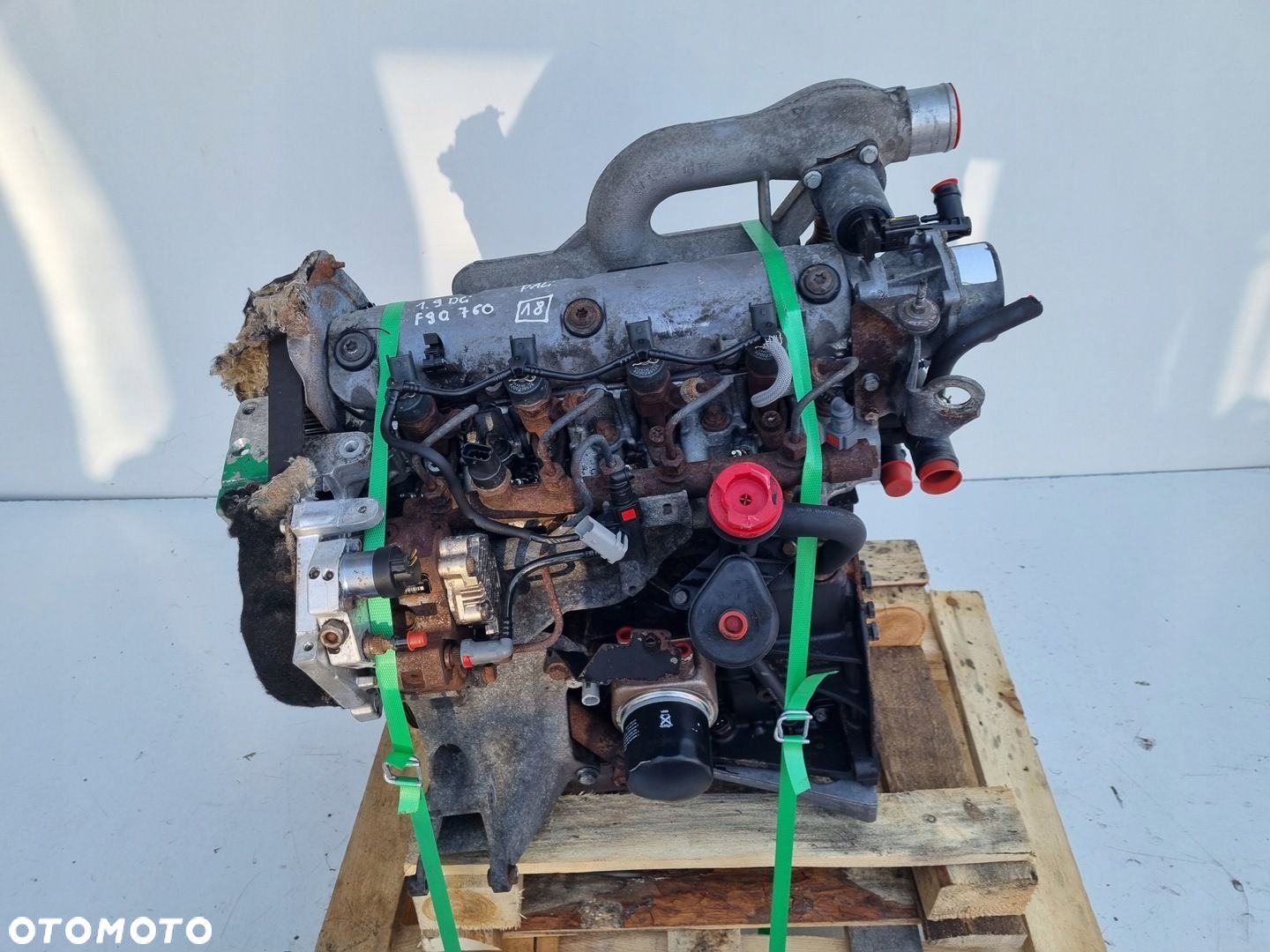 SILNIK KOMPLET Nissan Primastar 1.9 DCI 101KM pali F9Q760 - 1