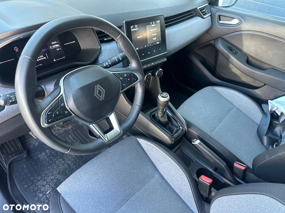 Renault Clio 1.0 TCe Evolution - 26