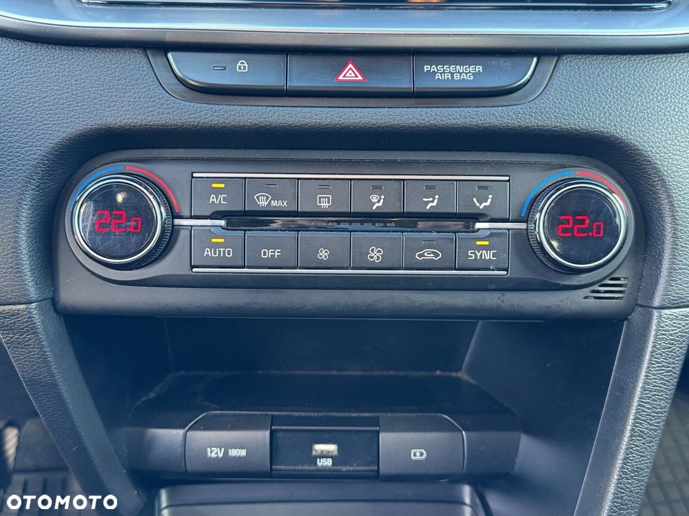 Kia XCeed 1.5 T-GDI M - 20