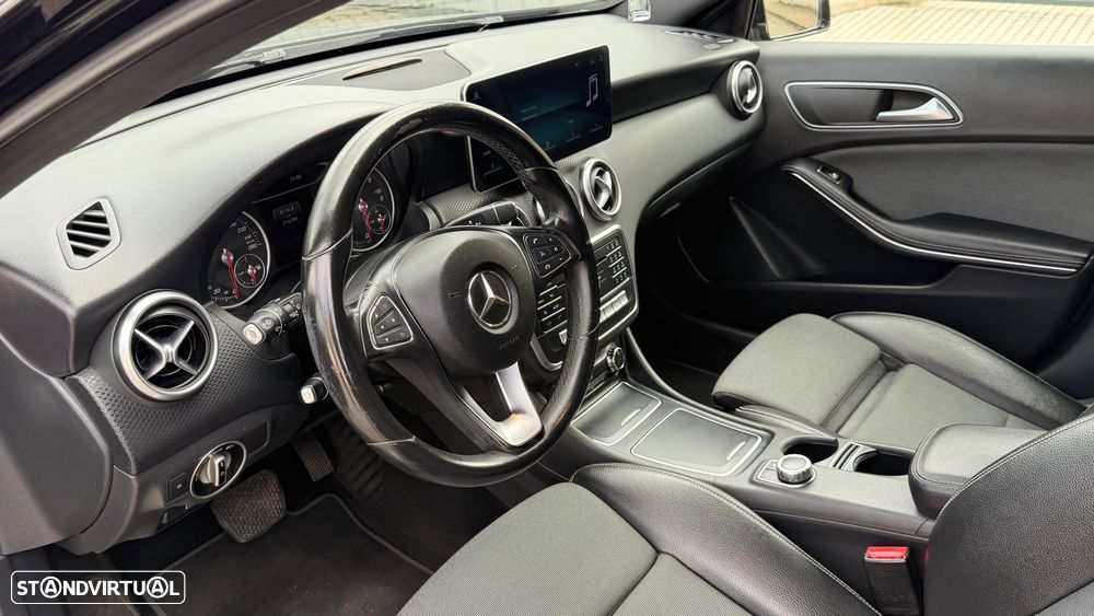 Mercedes-Benz A 180 d AMG Line Aut. - 10