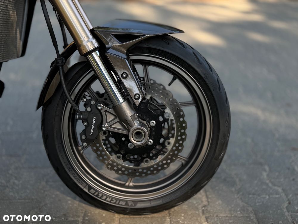 Kawasaki Versys 1000 - 14