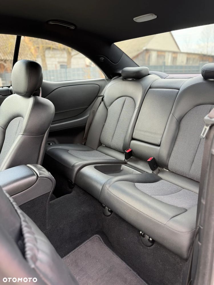Mercedes-Benz CLK 200 Kompressor Avantgarde - 11