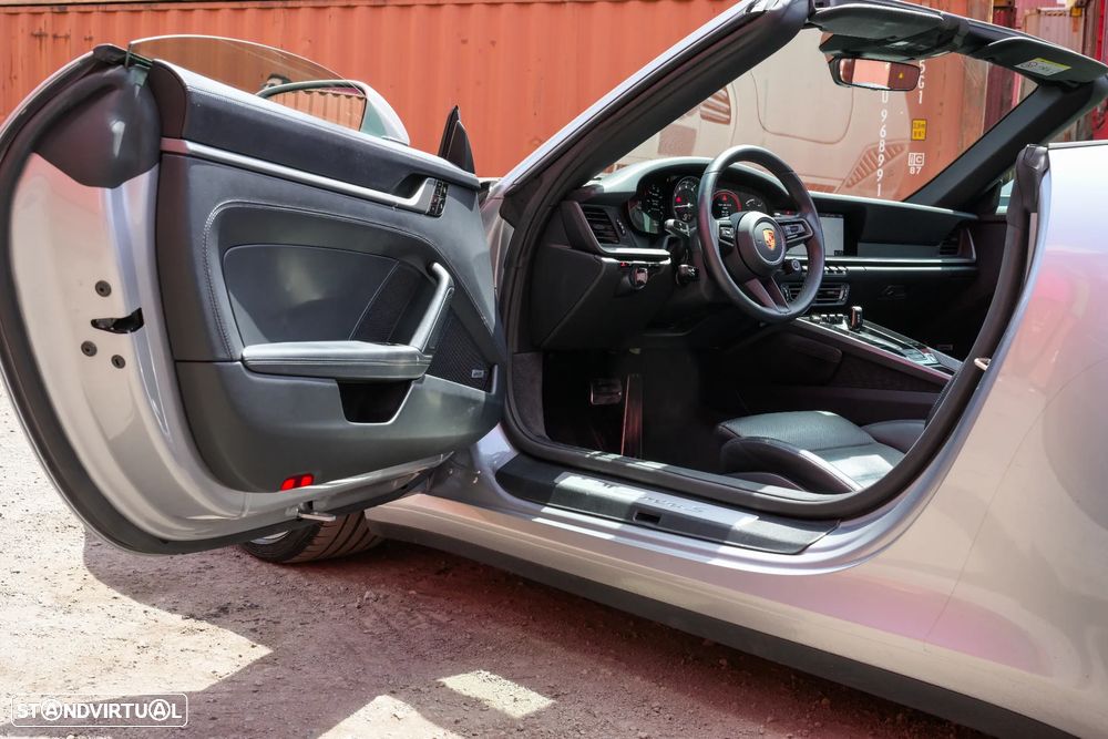 Porsche 911 (992) Carrera S PDK - 32