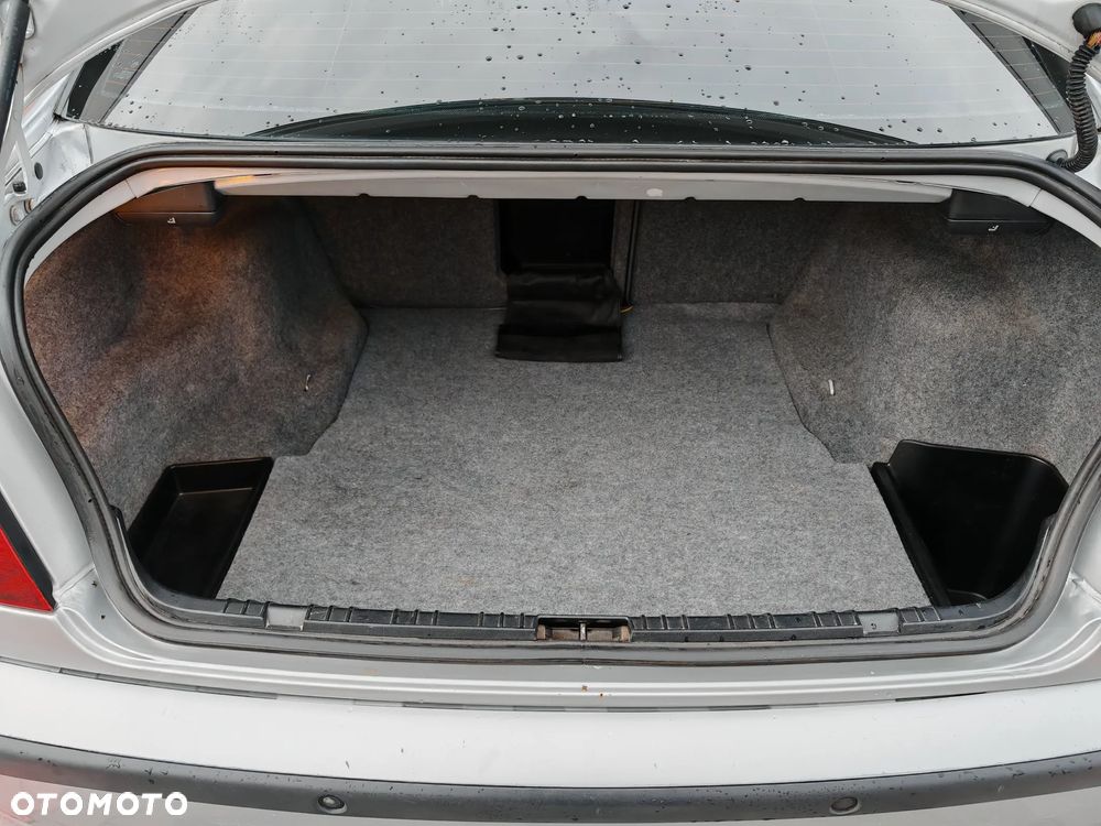 BMW Seria 3 - 29