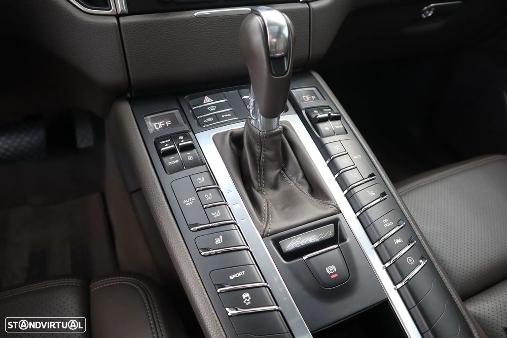 Porsche Macan PDK - 21